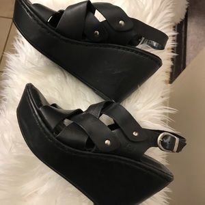 Born Leather Wedges